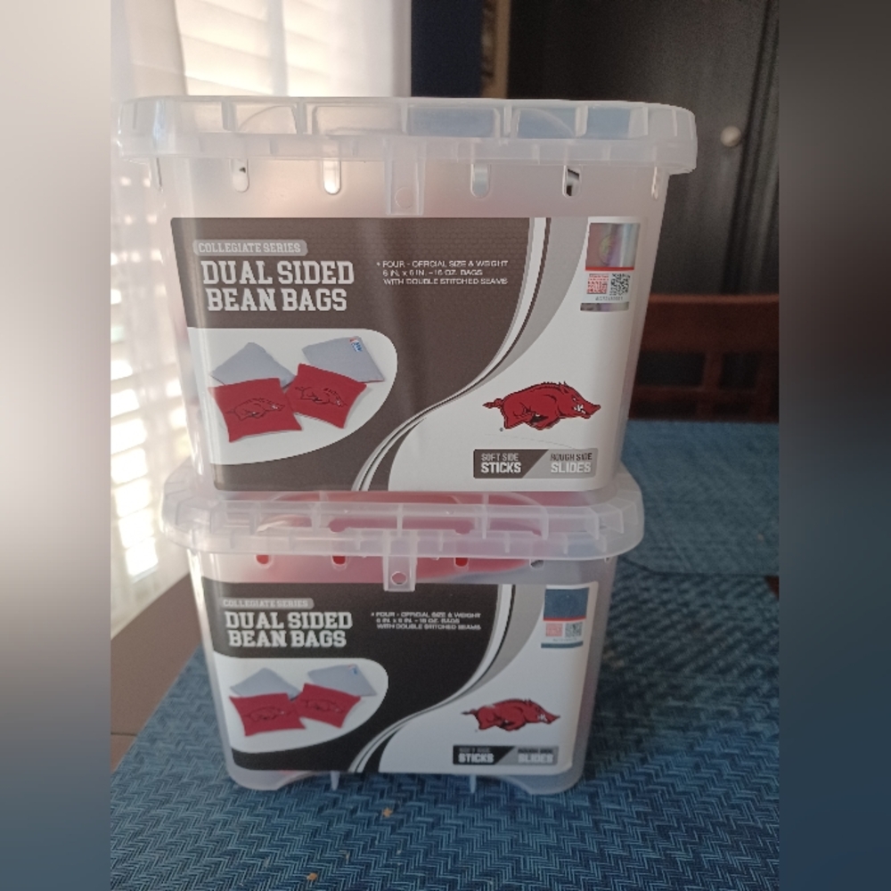 Cornhole Bag set- Lot of 2 (ARKANSAS RAZORBACKS)
